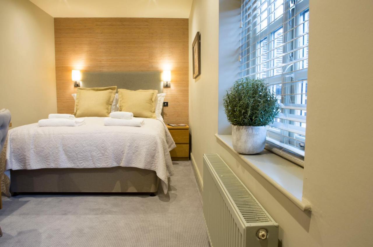 The Legh Arms Prestbury Bed and Breakfast Μάκλσφιλντ Εξωτερικό φωτογραφία