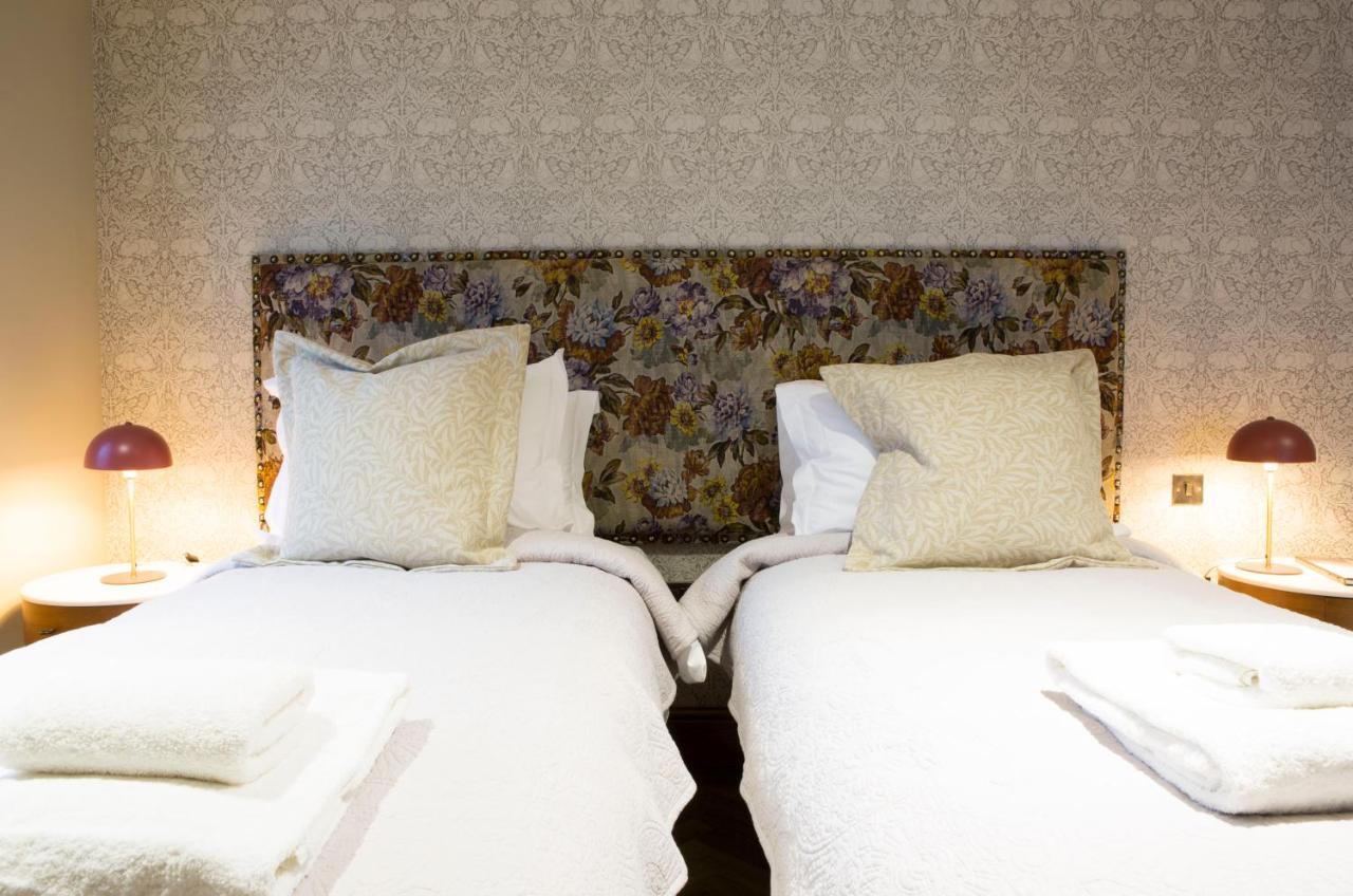 The Legh Arms Prestbury Bed and Breakfast Μάκλσφιλντ Εξωτερικό φωτογραφία